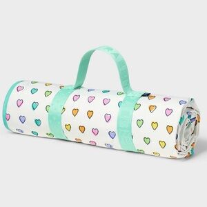 Disco Hearts Wave Picnic Blanket White/Teal - Roller Rabbit x Target